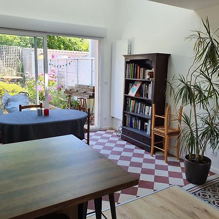Chambre Privee Chez L'Habitant En Colocation Dans Agreable Maison Avec Jardin - A Private Room In A Shared House With Garden Bordeaux Exterior foto